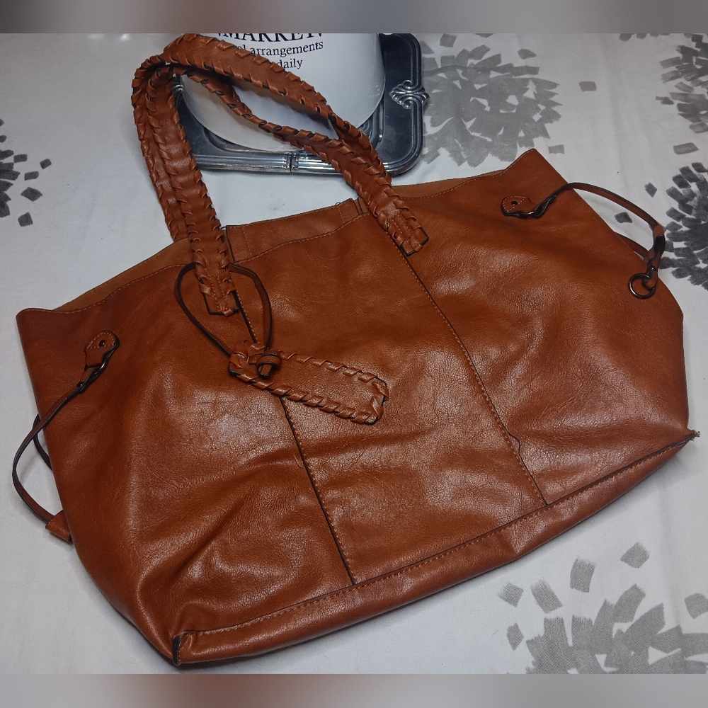 Tan Baggie Hobo Style
